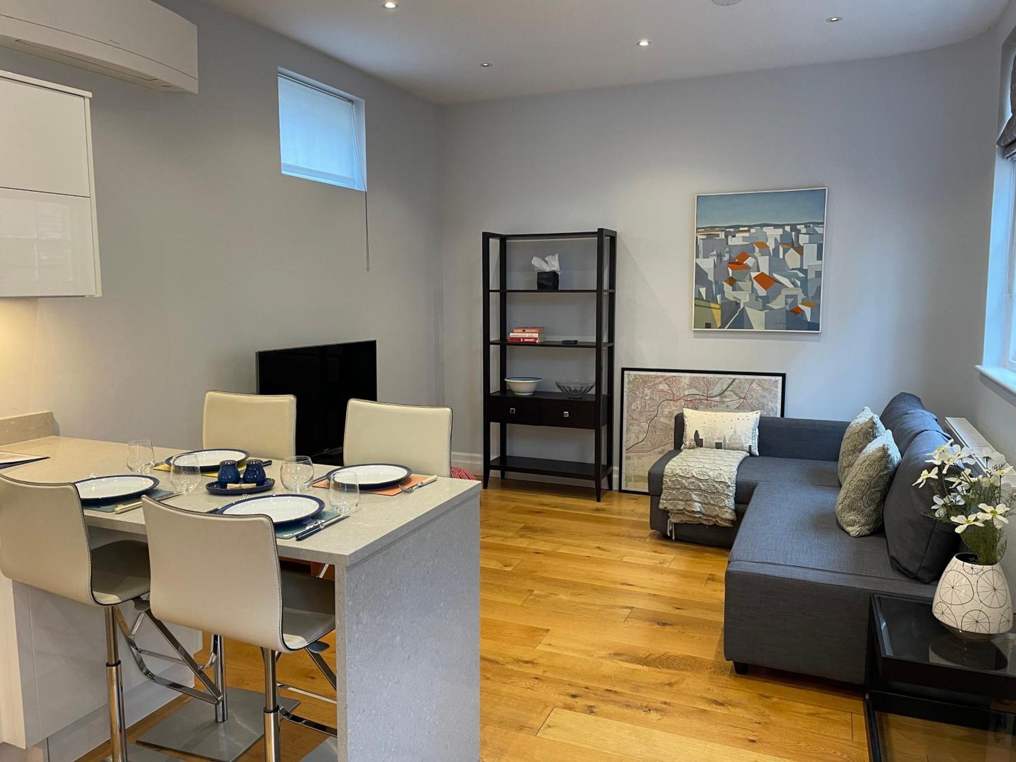 Charming & Cosy Town Centre Home With Parking Guildford Exteriör bild